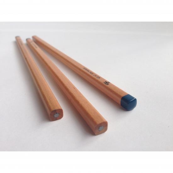 โรงงานผลิตดินสอ นีราทิพ - ดินสอแบบสี่เหลี่ยม โรงงานผลิตดินสอ นีราทิพ - ดินสอแบบสี่เหลี่ยม